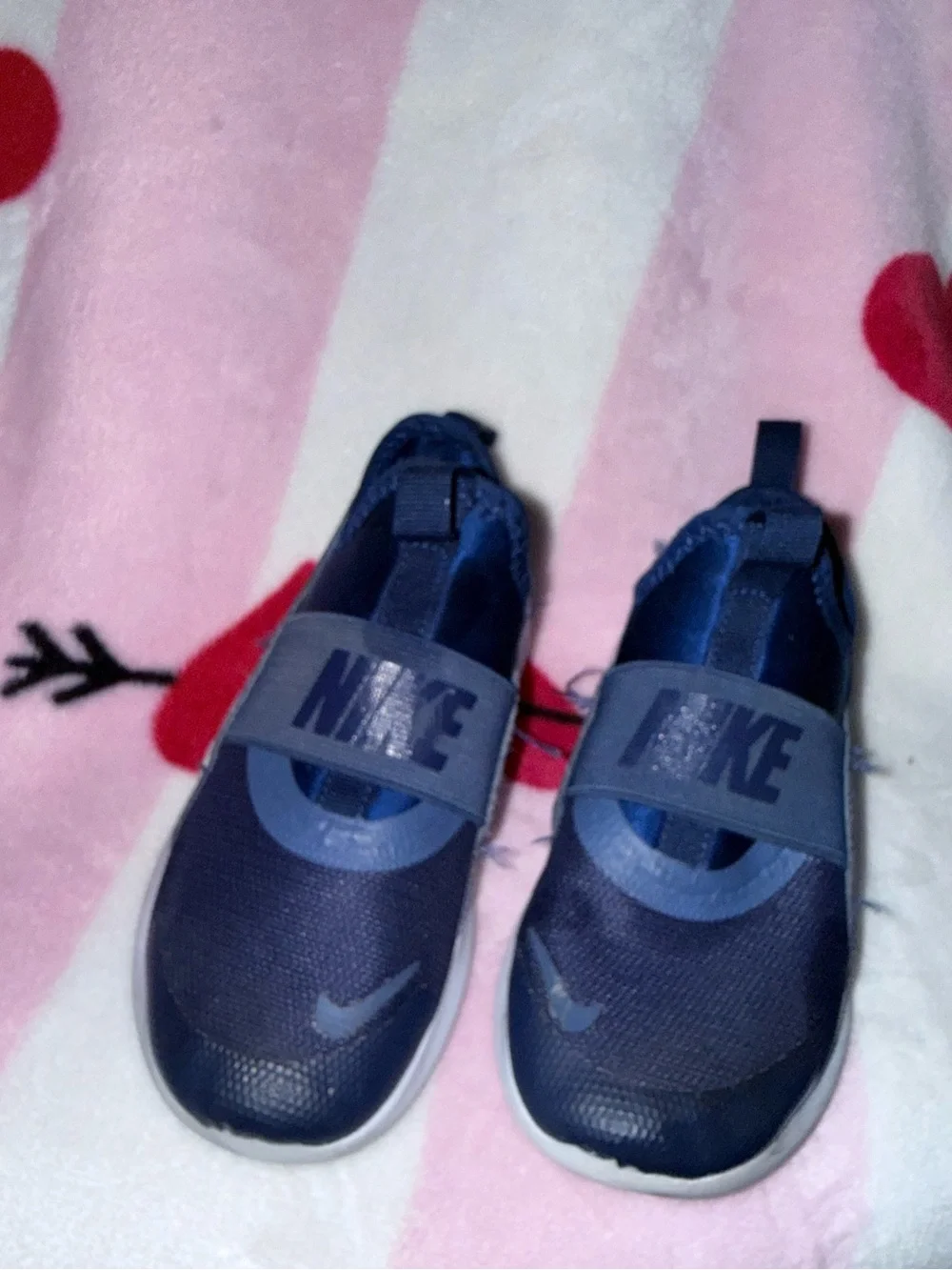 Nike Flex Runner 4 in Midnight Navy, Size 11.5C